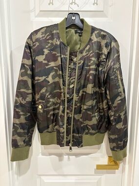Camo Bomber Jacket - Olive Green